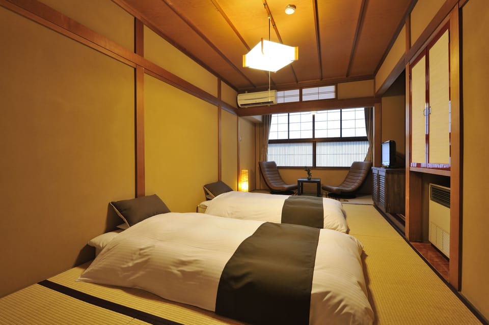 In-room safe, iron/ironing board, free WiFi, bed sheets