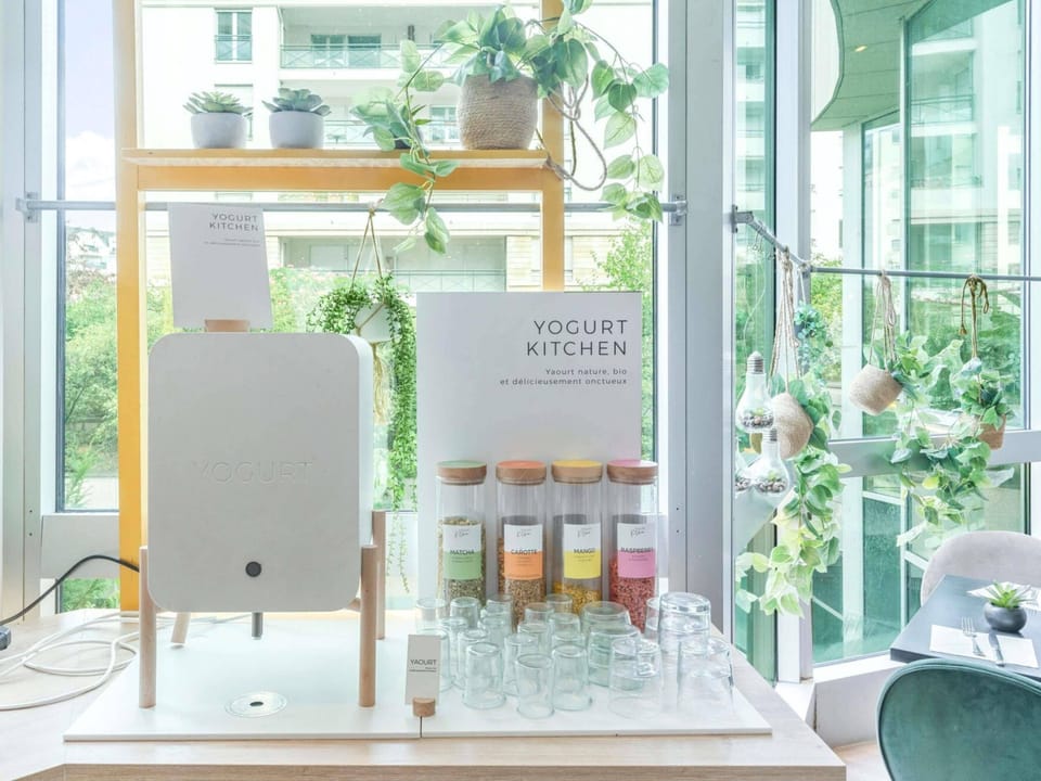 Daily buffet breakfast (EUR 19.90 per person)