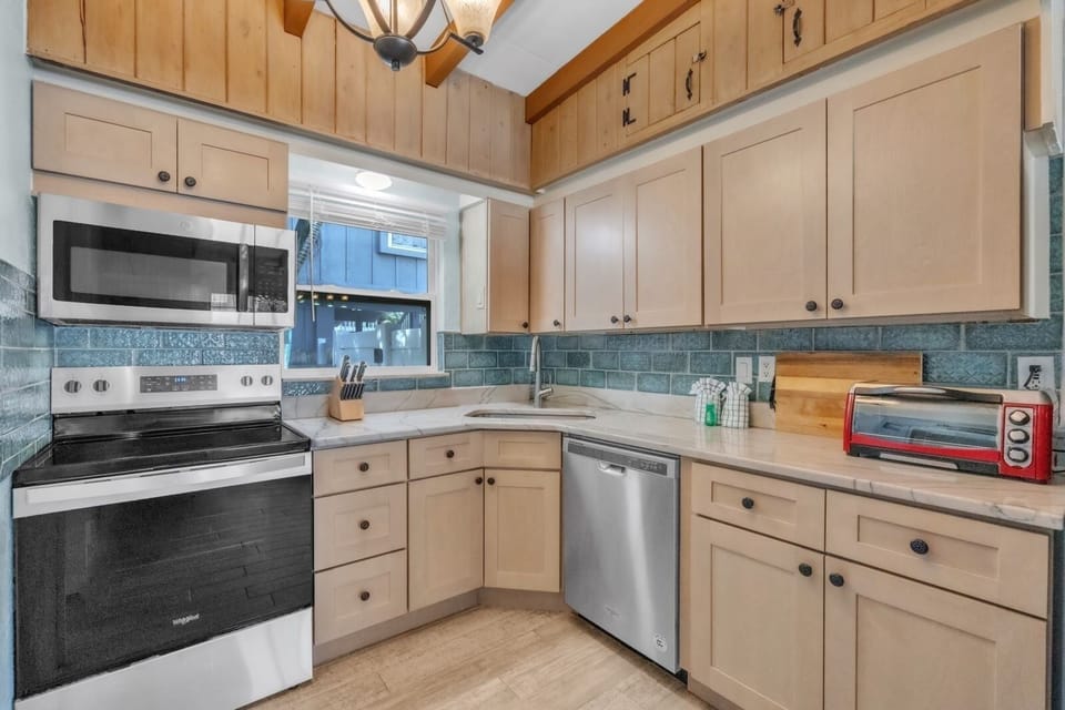 Villa, 2 Bedrooms | Private kitchen | Fridge, coffee/tea maker, toaster