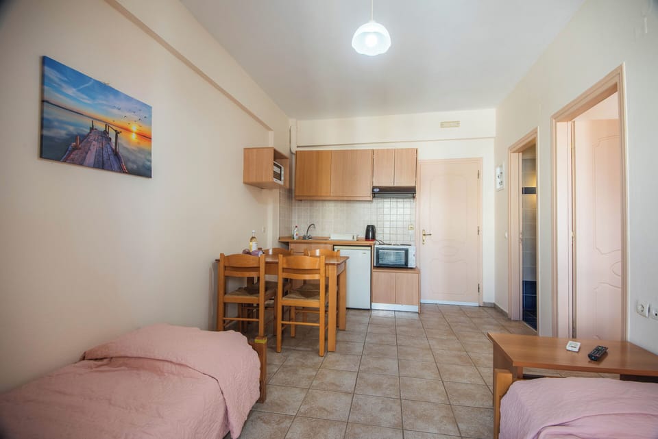 Standard Apartment, 1 Bedroom, Balcony | Frette Italian sheets, pillowtop beds, soundproofing, iron/ironing board