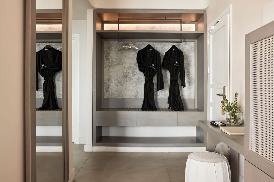 Premium Room, Private Pool, Sea View | Premium bedding, minibar, in-room safe, individually decorated