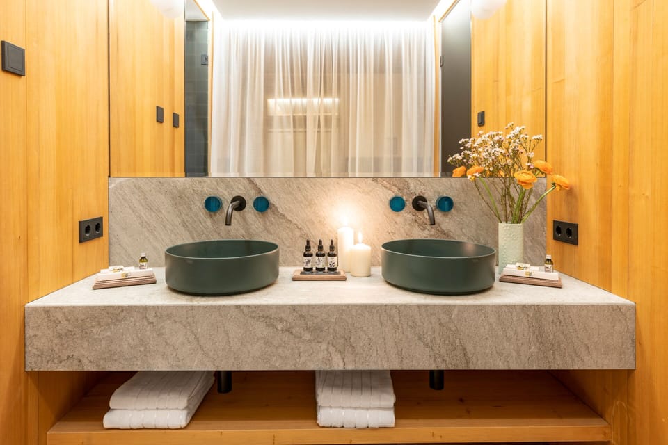 Bathrobes, slippers, towels