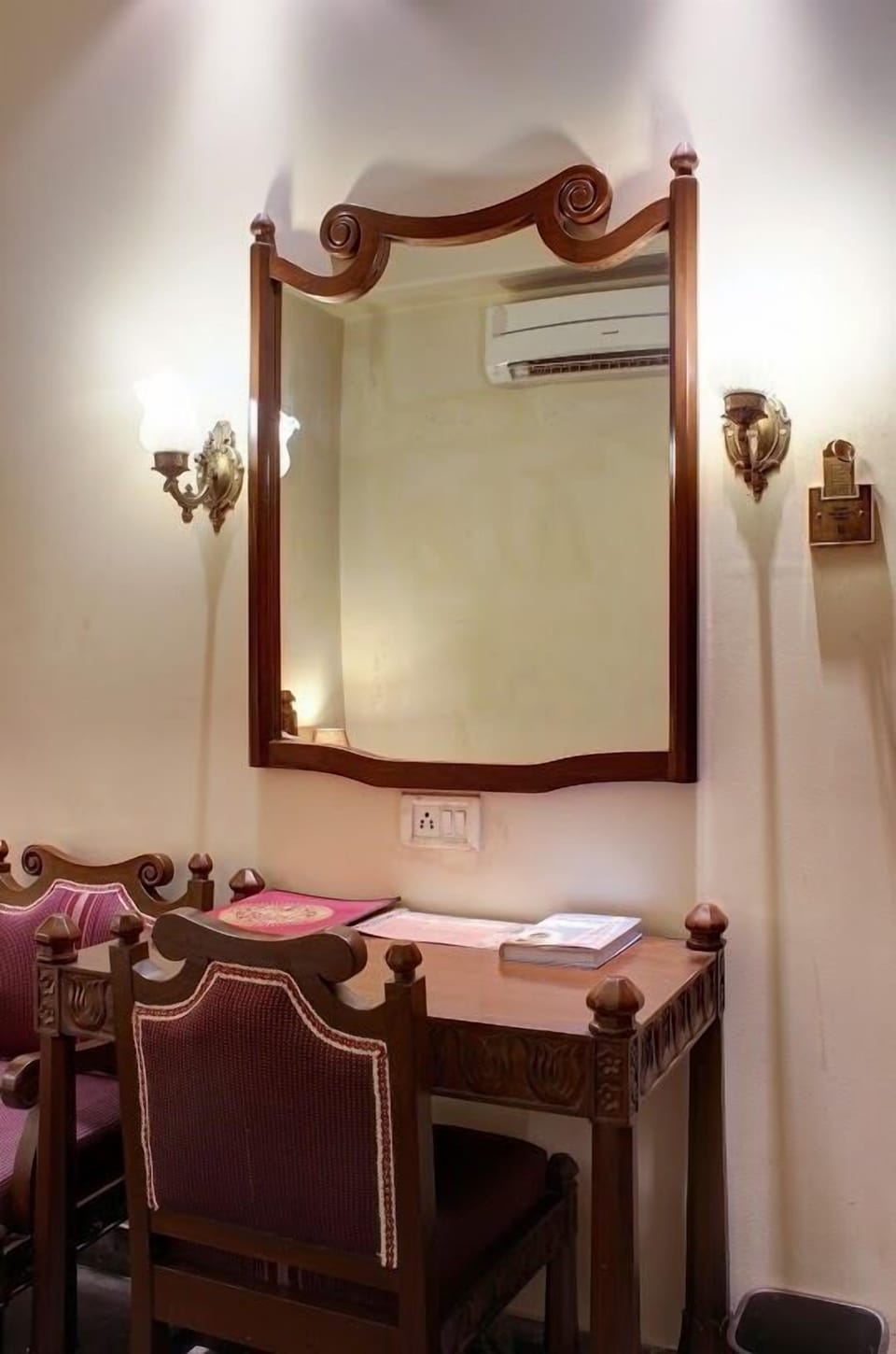In-room business center