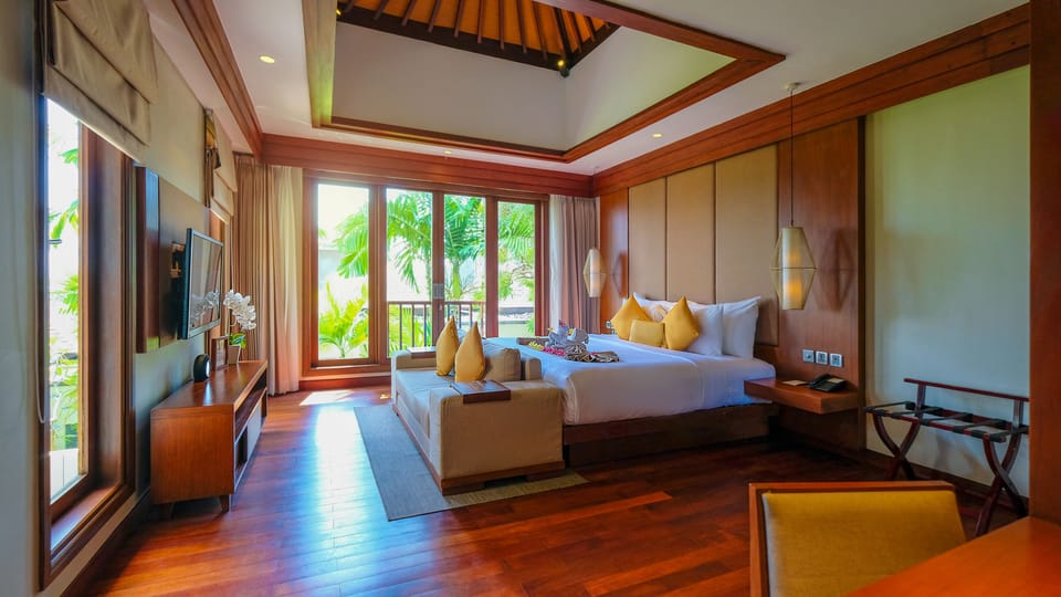 Villa, 1 Bedroom, Private Pool | Minibar, in-room safe, desk, laptop workspace