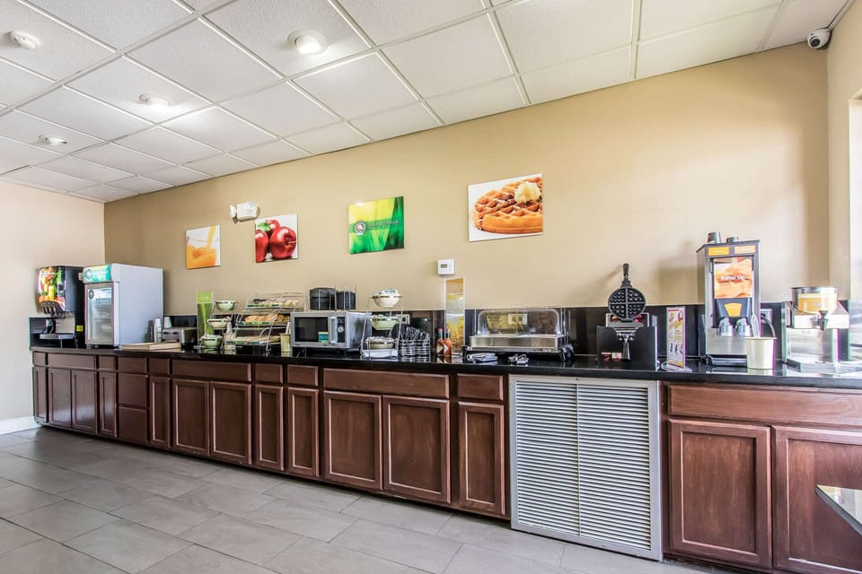 Free buffet breakfast