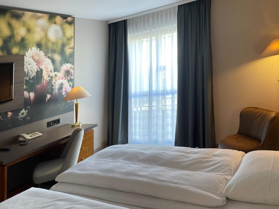 Standard Room, 2 Twin Beds | Hypo-allergenic bedding, desk, laptop workspace, blackout drapes