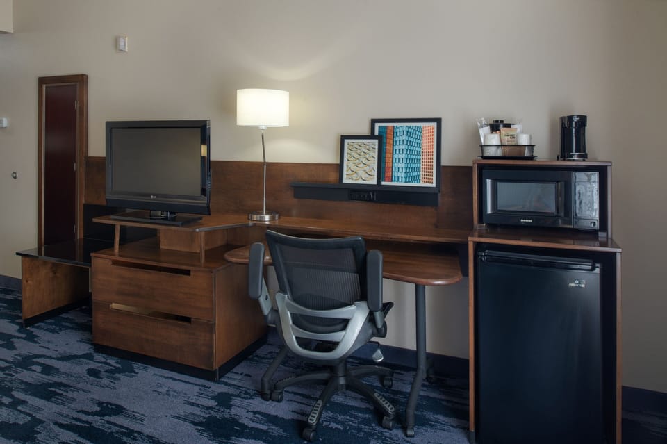 Desk, iron/ironing board, free WiFi, bed sheets