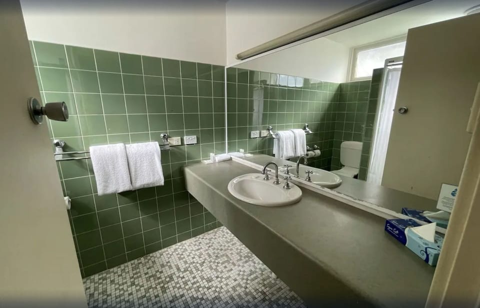 Standard Queen | Bathroom | Hair dryer, towels