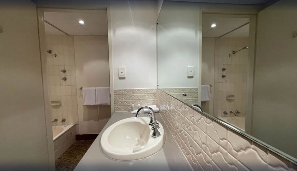 Haven Marina Motel Motel in Adelaide