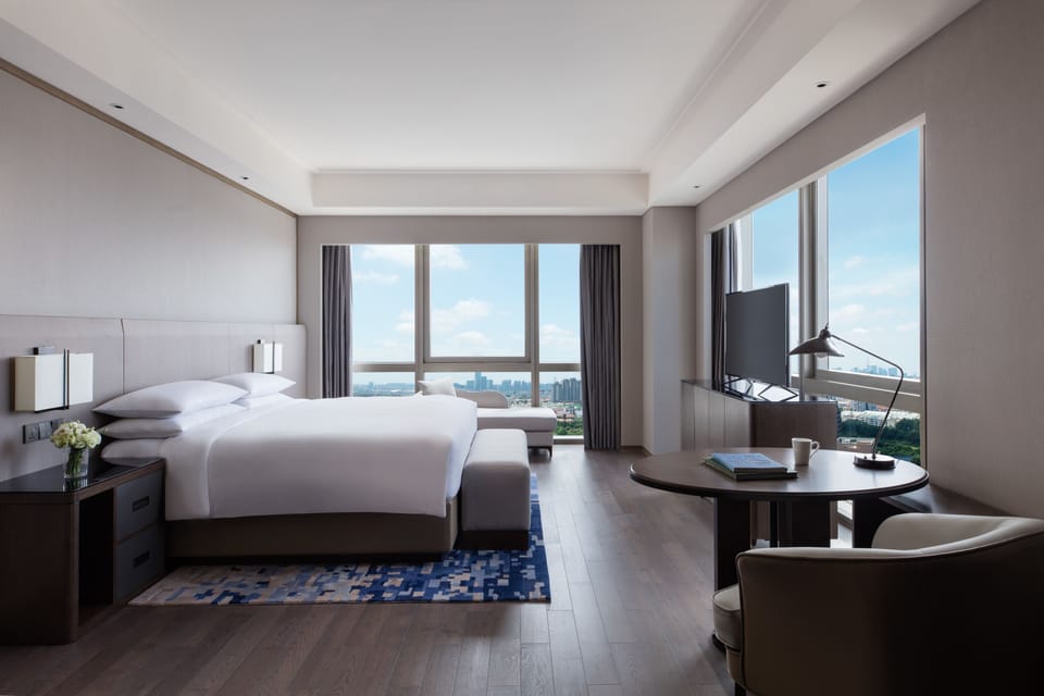 Apartment, 1 Bedroom | 1 bedroom, down comforters, minibar, in-room safe