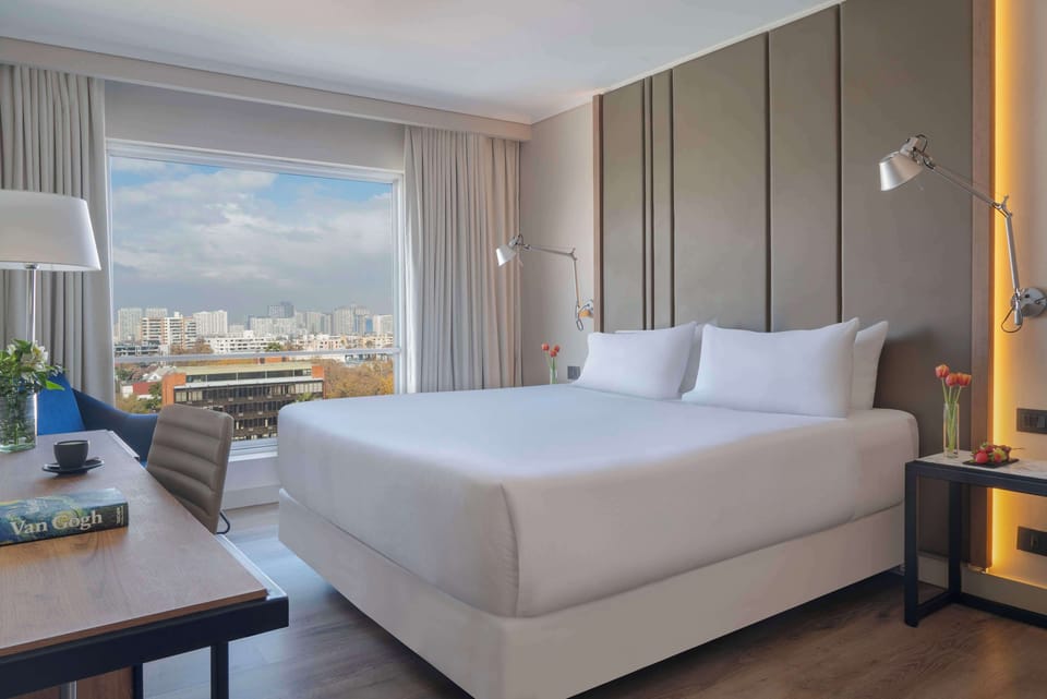 Standard Room | 1 bedroom, premium bedding, minibar, in-room safe