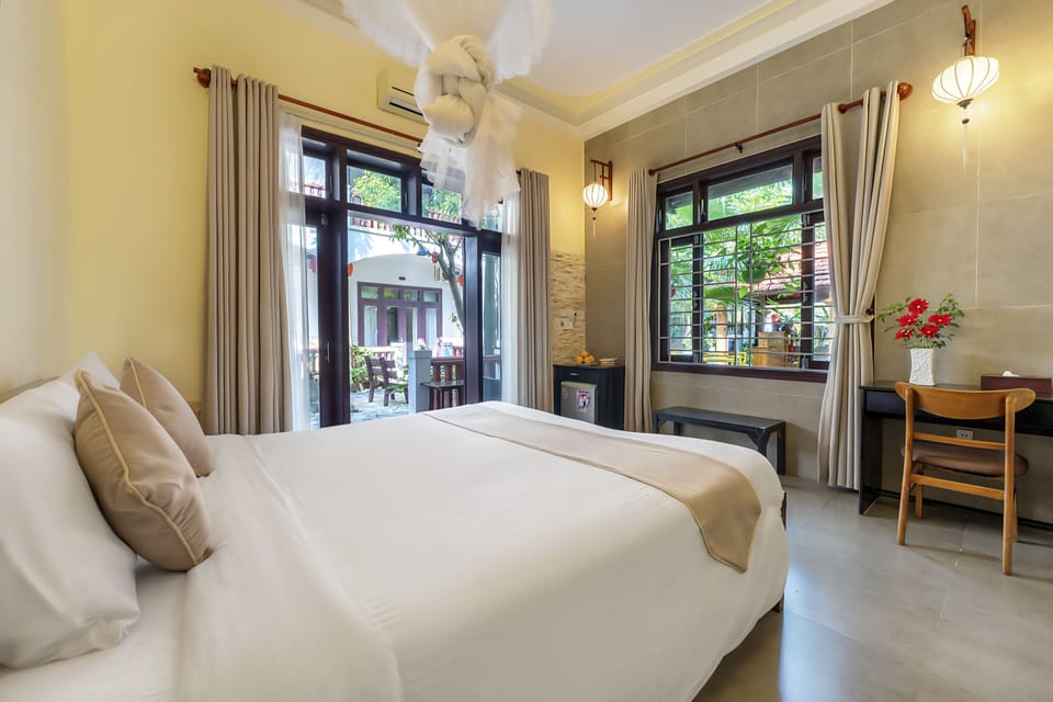 Superior Room, Balcony, Garden View | Garden view