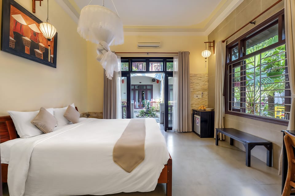 Superior Room, Balcony, Garden View | 1 bedroom, memory foam beds, minibar, in-room safe