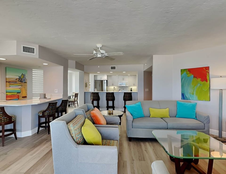 Condo (3 Bedrooms) | Property amenity