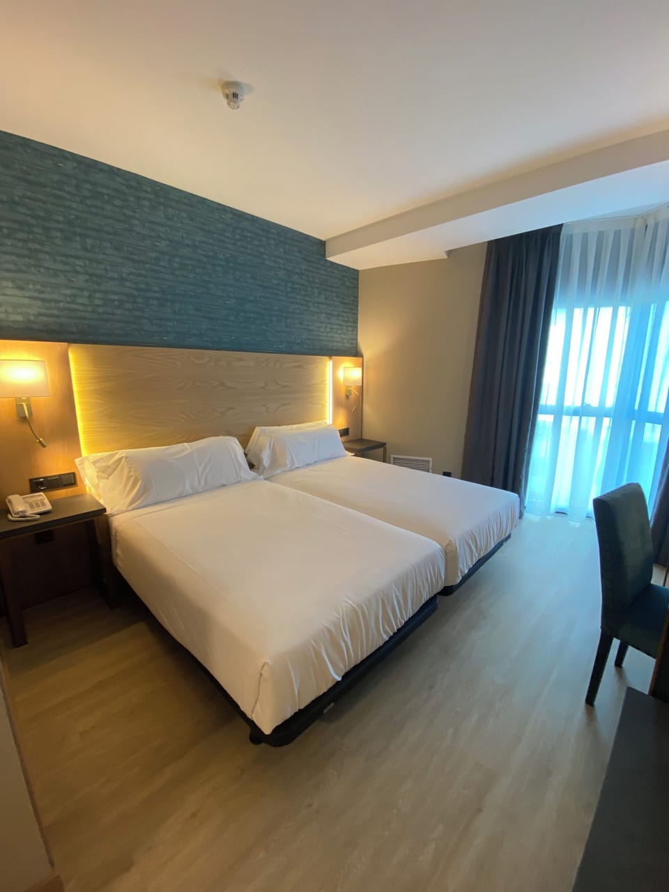 Standard Double Room, 1 Bedroom | Premium bedding, minibar, in-room safe, desk