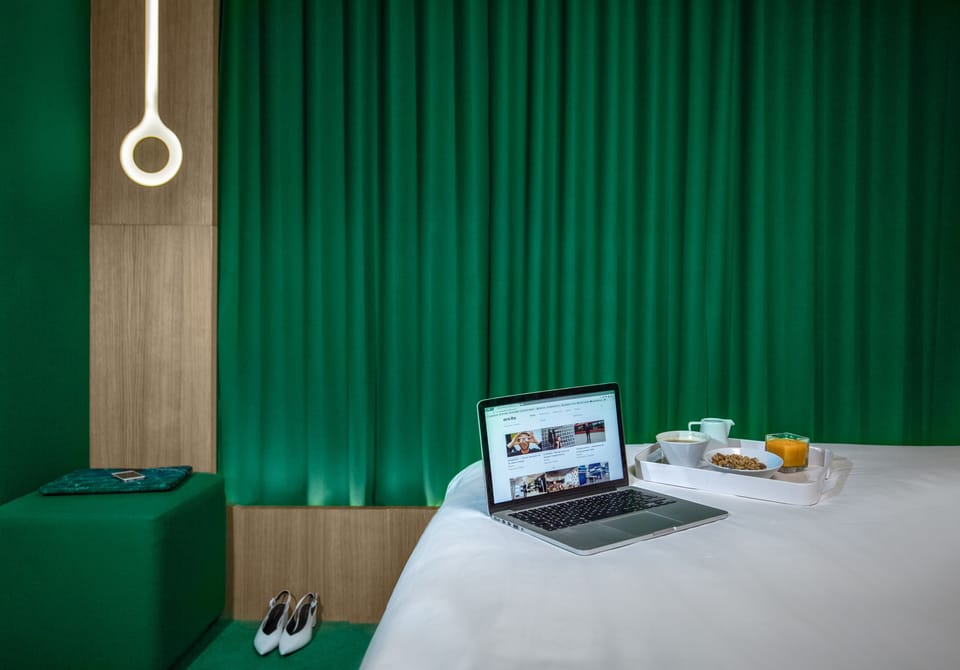 Premium bedding, in-room safe, desk, soundproofing