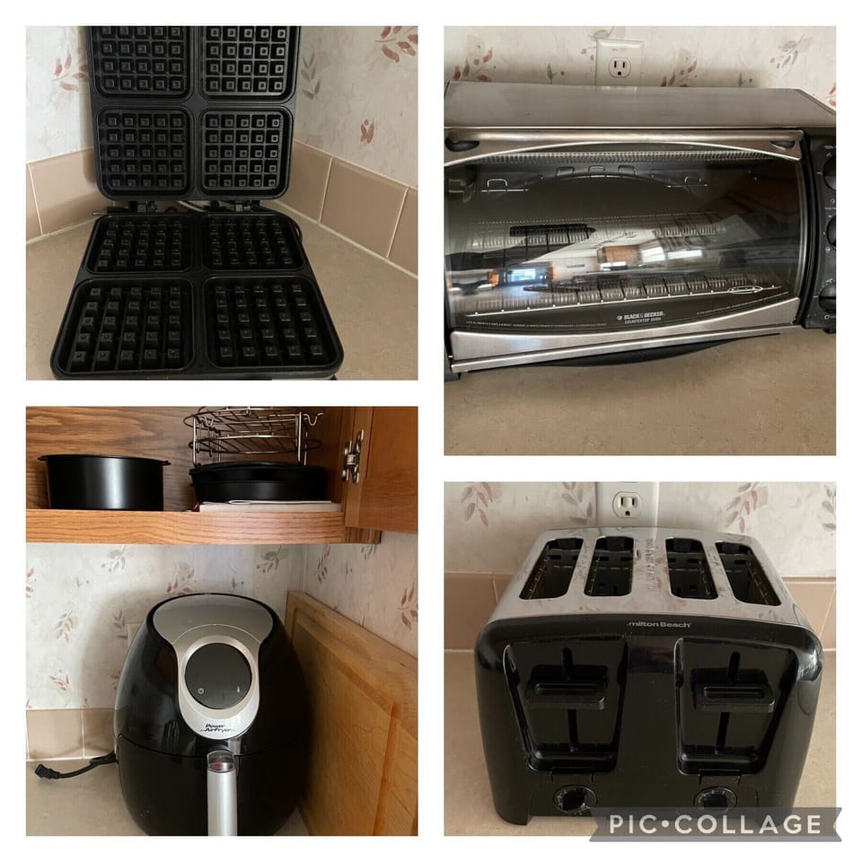 Belgium Waffle Maker,  Air Fryer, Toaster Oven & Four Slice Toaster