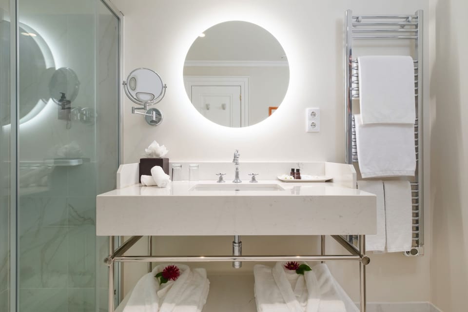 Double or Twin Room, Garden View | Bathroom | Free toiletries, hair dryer, bathrobes, slippers