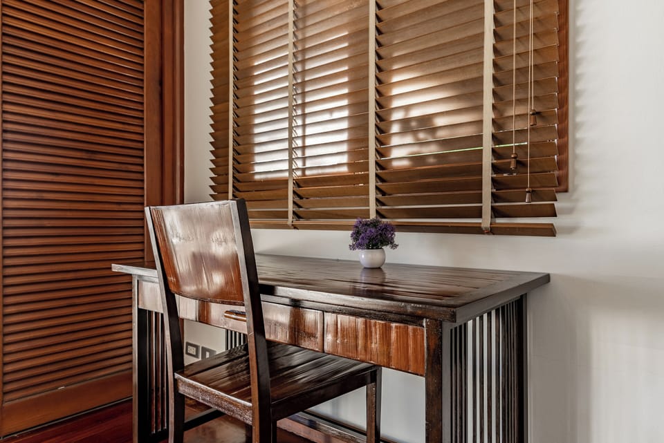 3 Bedrooms | 3 bedrooms, laptop workspace, blackout drapes, free WiFi