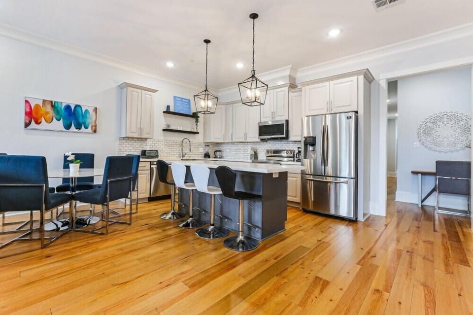 Dining area/Kitchen