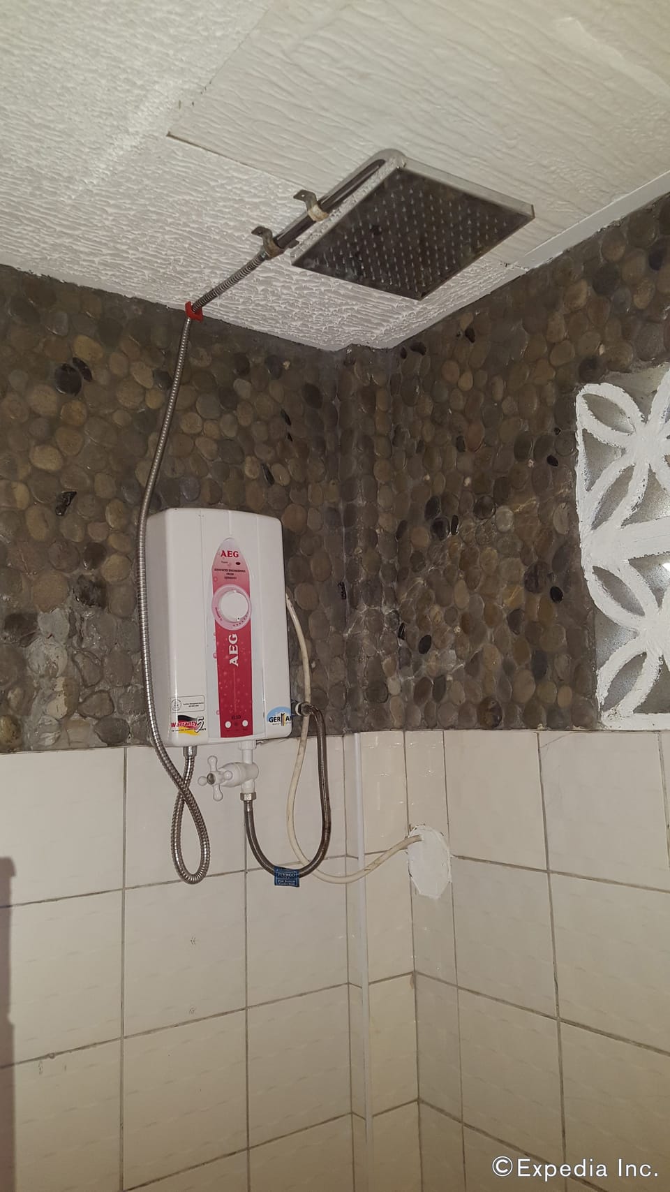 Bathroom shower