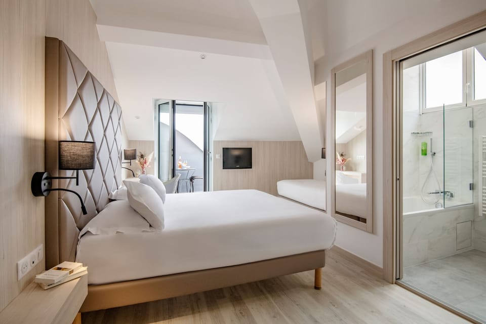 Triple Room | Premium bedding, in-room safe, individually decorated, desk