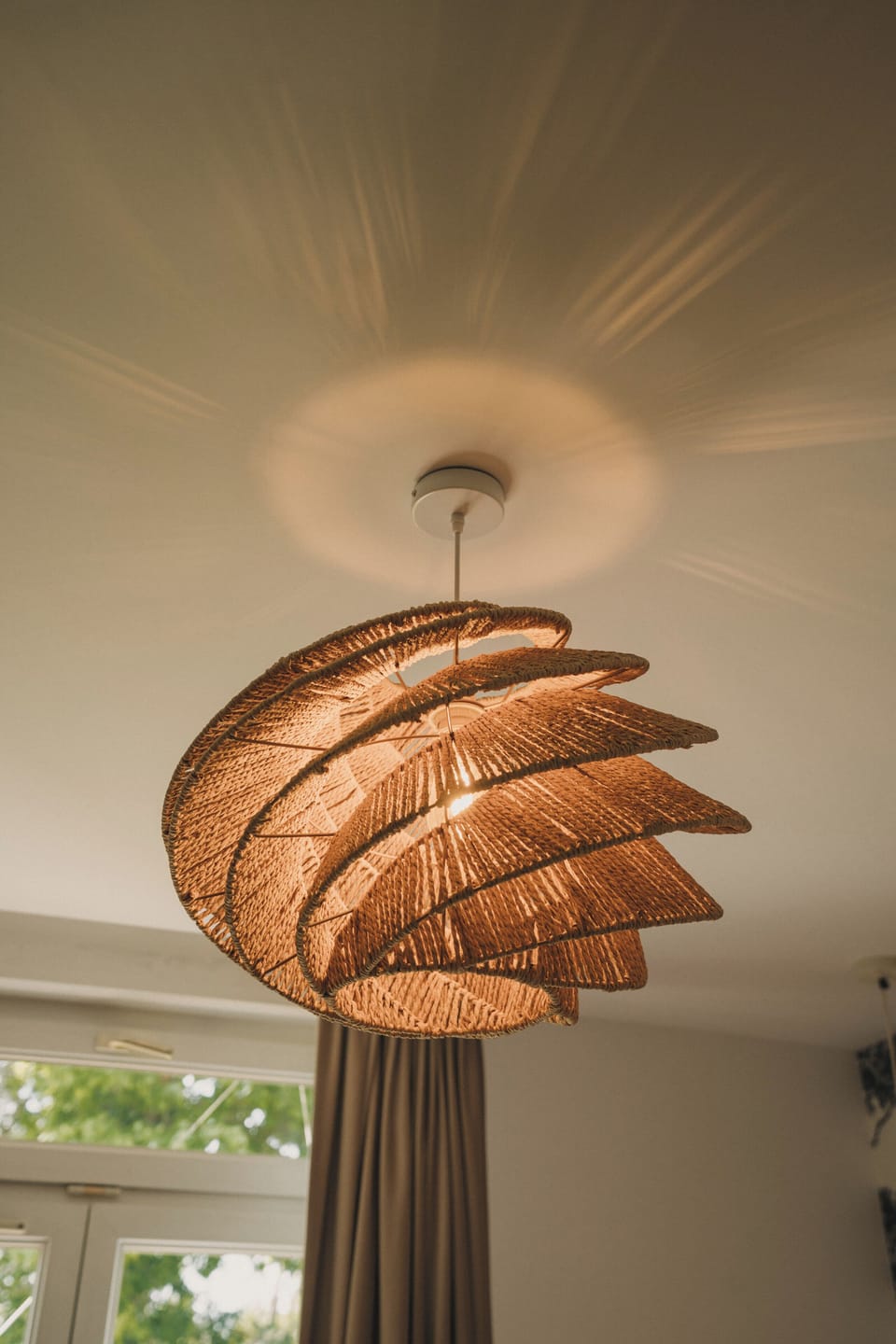 Premium bedding, desk, blackout drapes, free WiFi