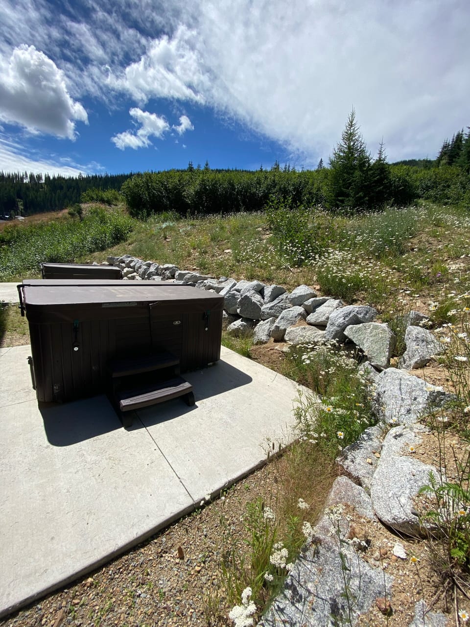 Private hot tub