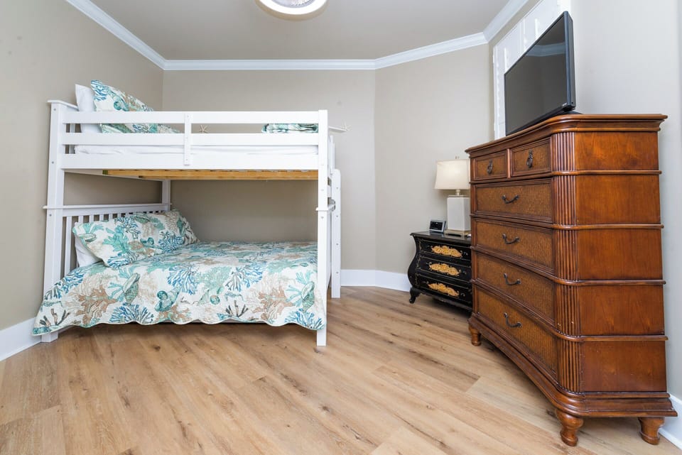 Caribe Resort C1106 Guest Bedroom