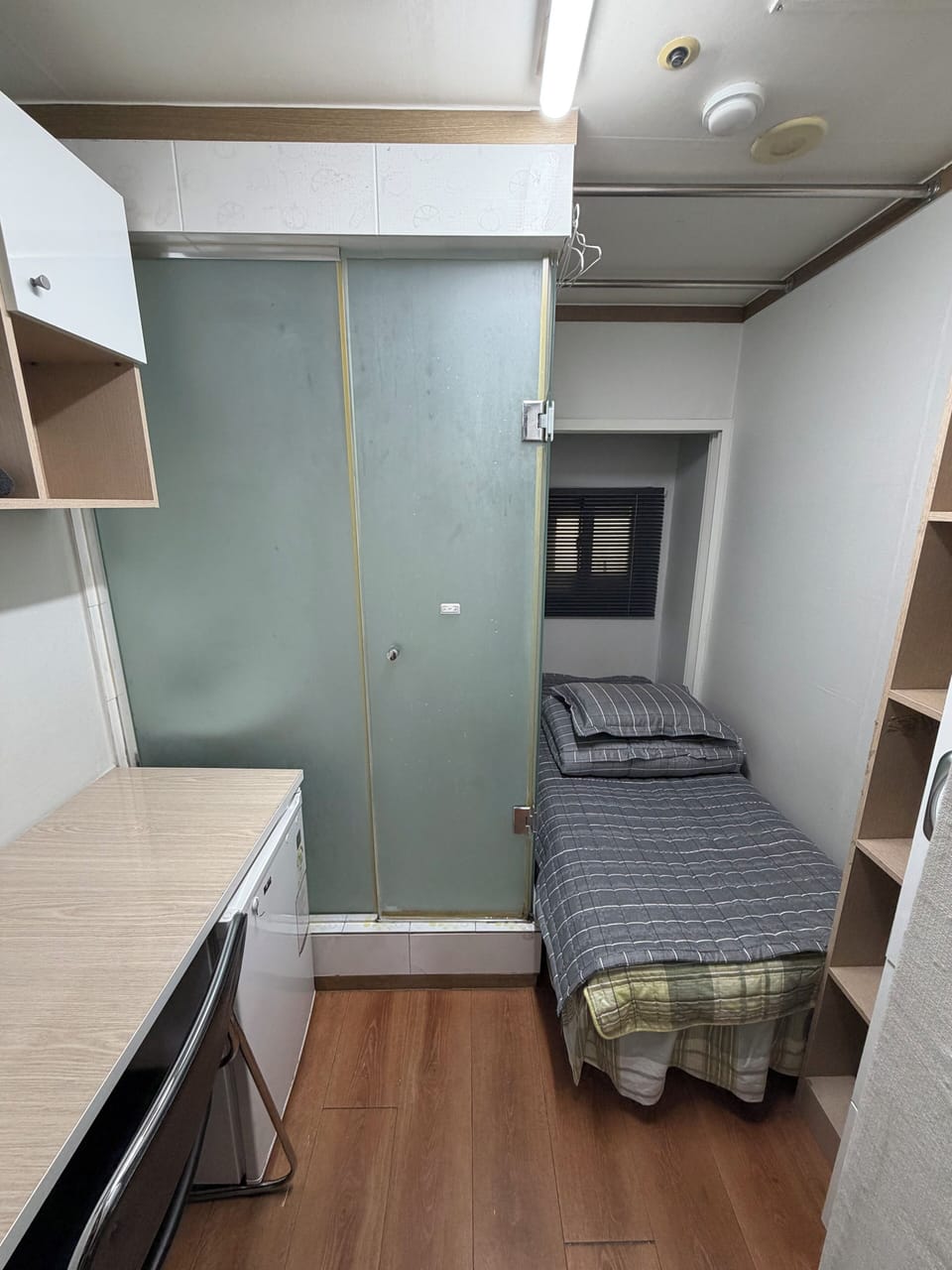 Deluxe Single Room | Desk, laptop workspace, soundproofing, free WiFi