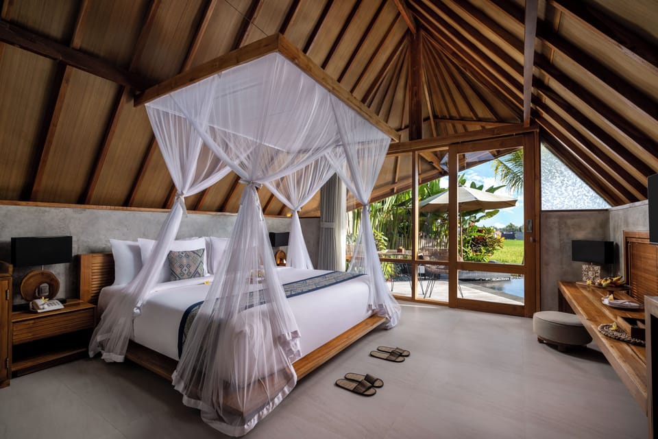 One Bedroom Villa with Free Daily Afternoon Tea | Minibar, desk, free WiFi, bed sheets