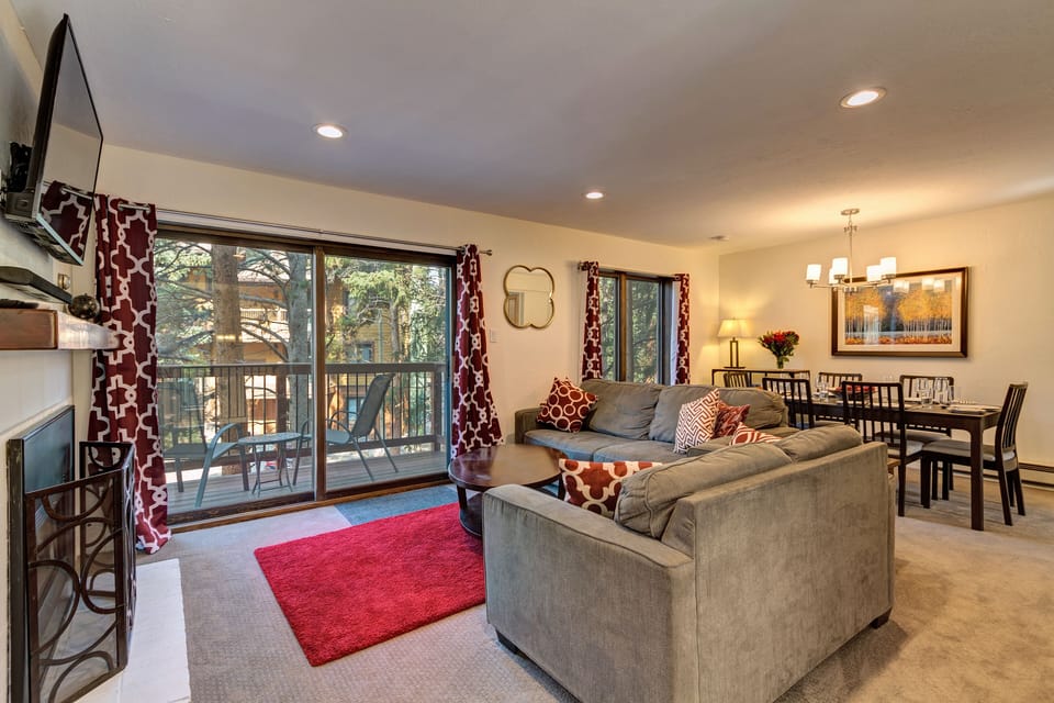 Living Room with deck view