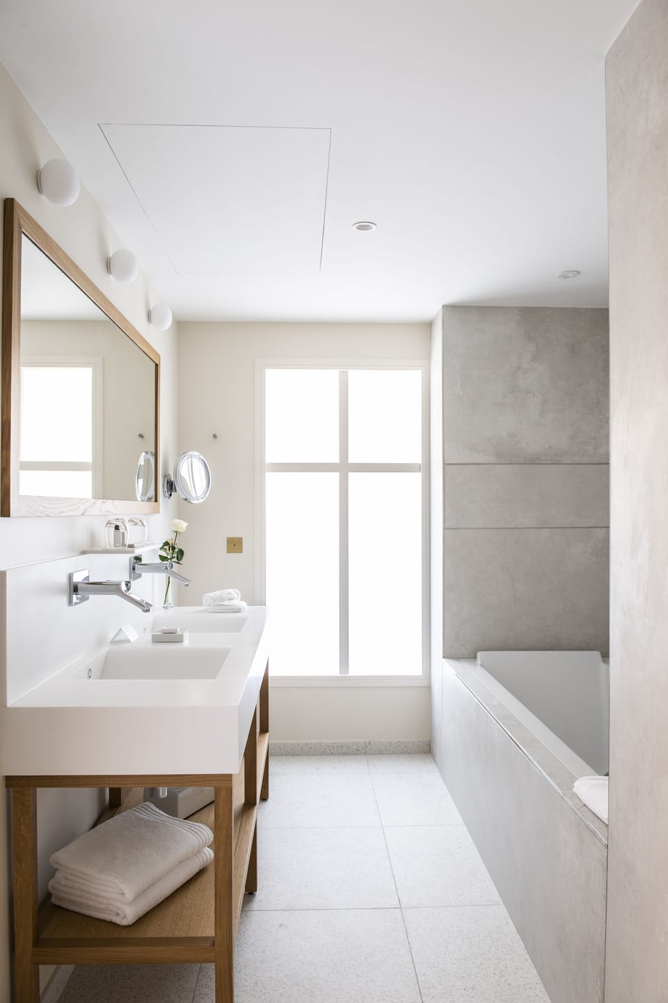 Free toiletries, hair dryer, bathrobes, bidet