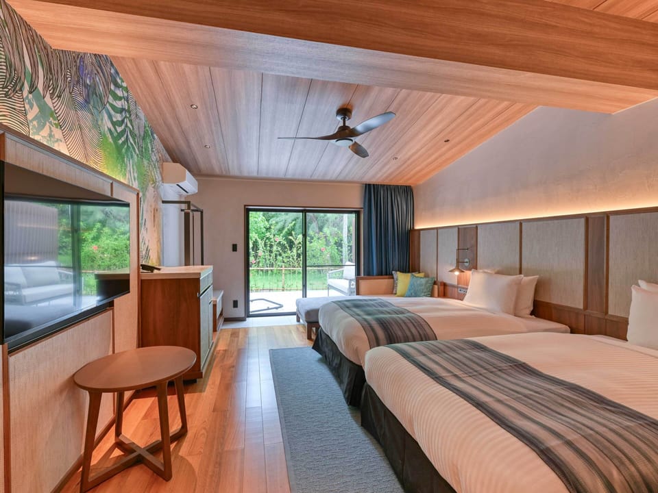 In-room safe, blackout drapes, free WiFi, bed sheets