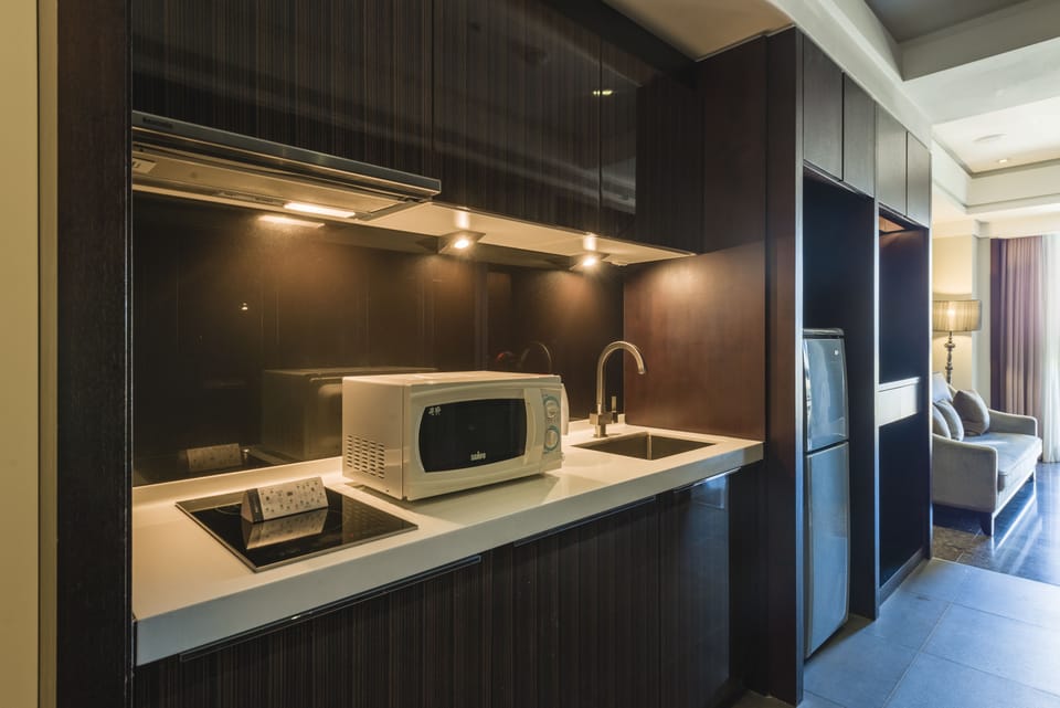 Private kitchenette