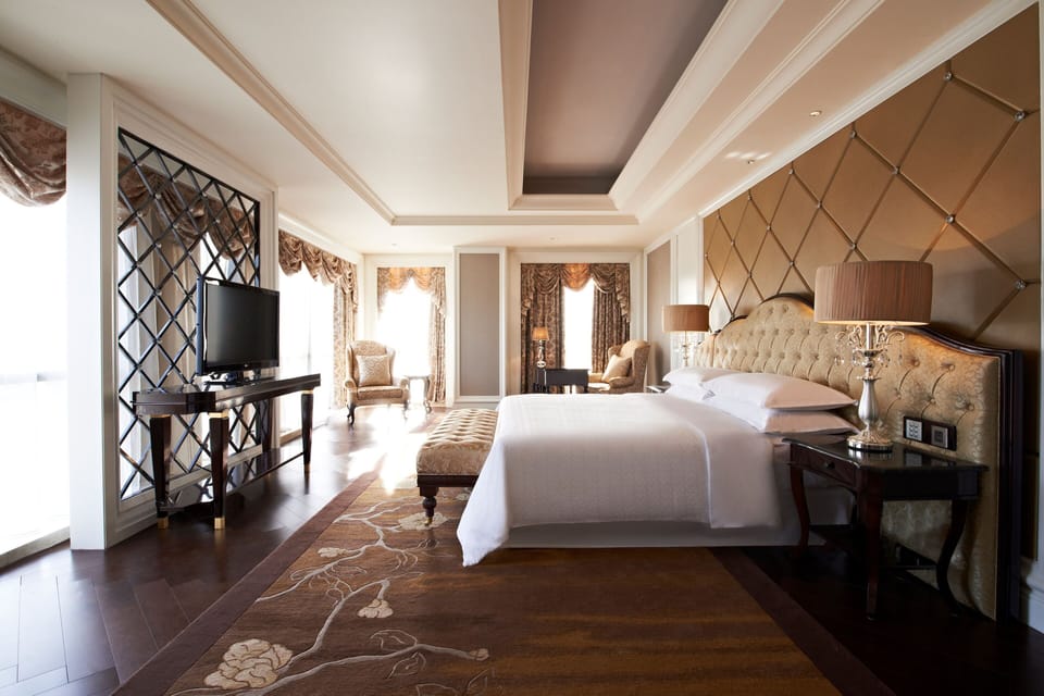 Minibar, in-room safe, soundproofing, iron/ironing board