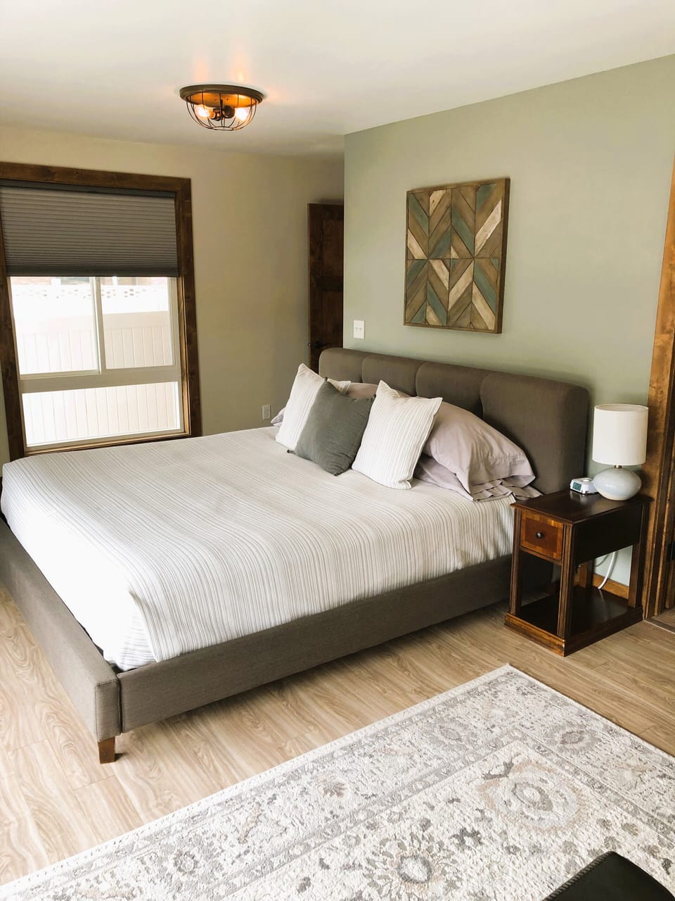 Super comfortable King Bed 