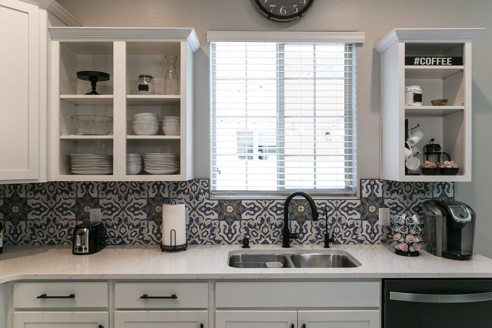Gourmet kitchen
