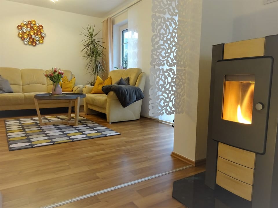 Condo, Balcony (Esche) | Living room | Flat-screen TV