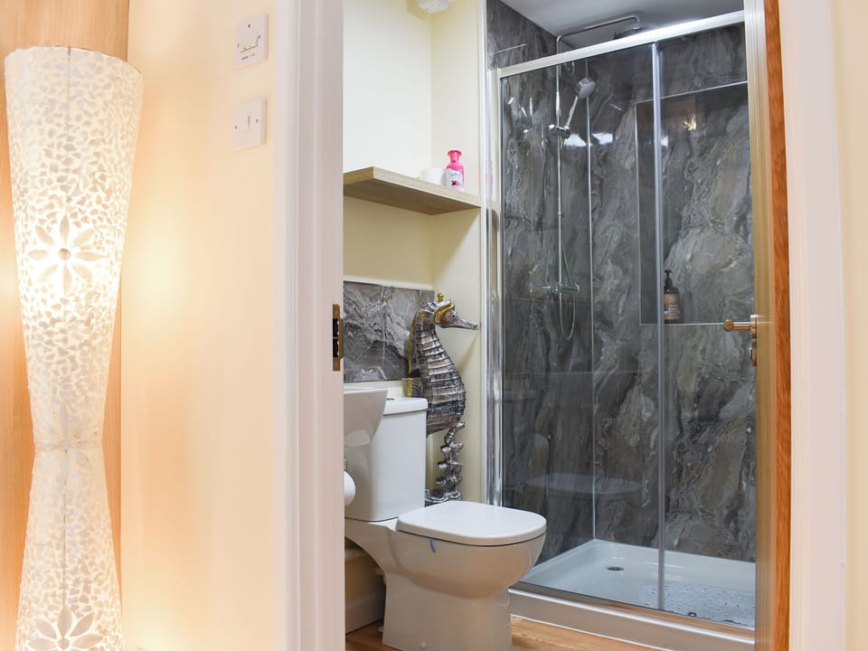 Shower room | Rose Corner, Topsham, near Exeter