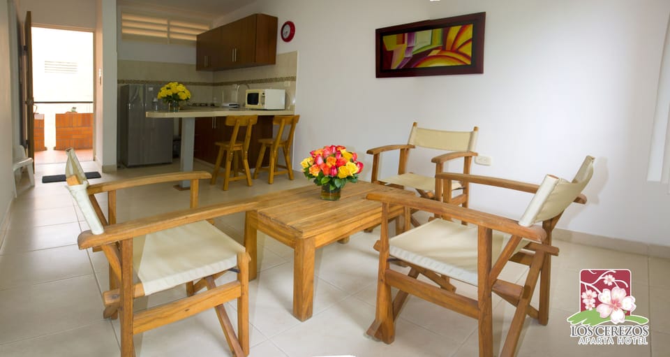 WiFi (free), individually furnished, bed sheets
