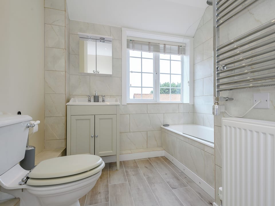 Bathroom | Sea Holly Cottage - Hall Lane Cottages, Thornham, near Kings Lynn