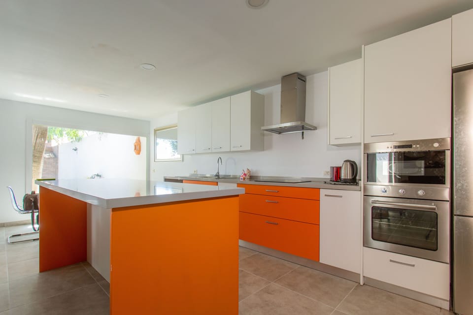 3 bed apartment - kitchen