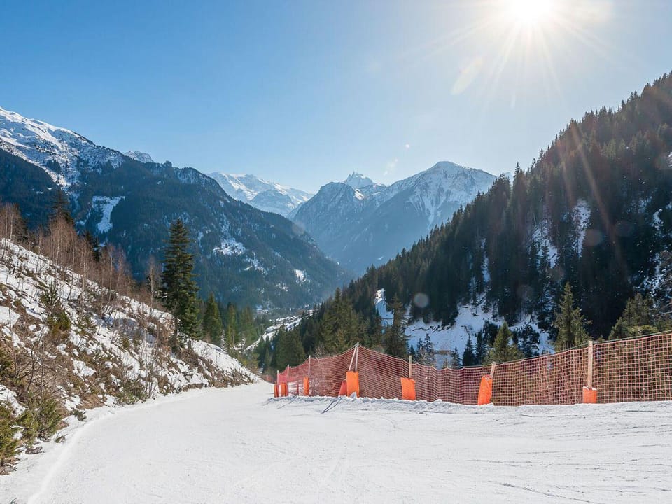 Snow and ski sports