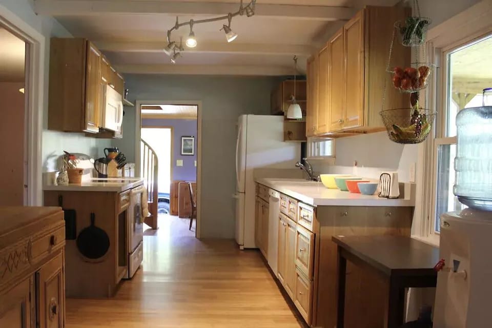 The kitchen is well-stocked with all the essentials. 