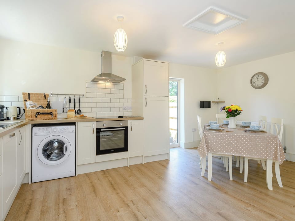Convenient dining area | Woodcutters Cottage - Bray Holiday Cottages, Fulletby, near Horncastle