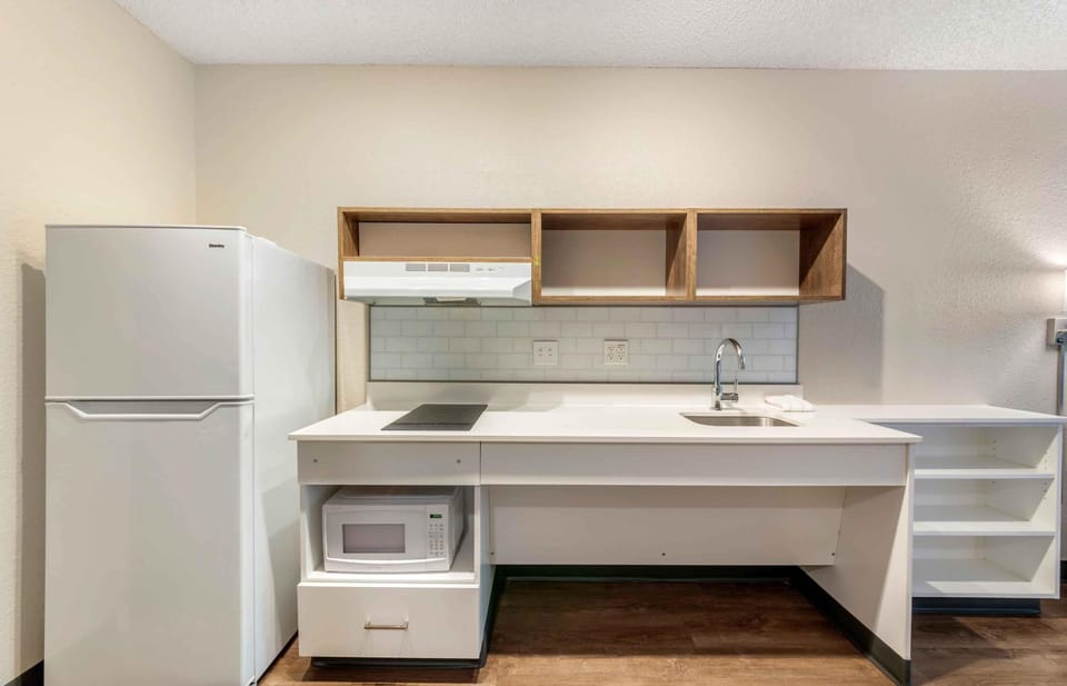 Studio, 1 Queen Bed, Accessible, Non Smoking | Private kitchen | Fridge, microwave, stovetop, toaster