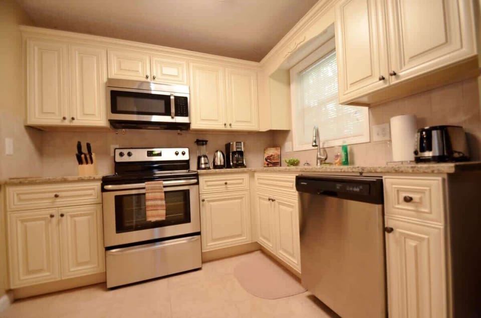 Brand new appliances are available for you to cook meals