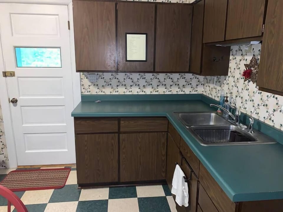 Kitchen (2)