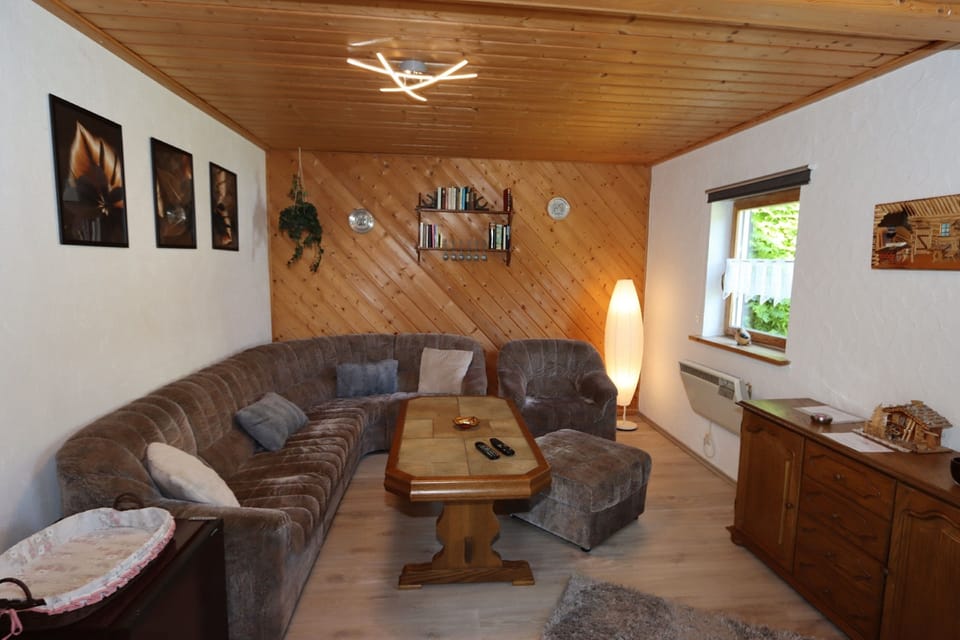 Double Room | Living area | 42-inch TV with satellite channels